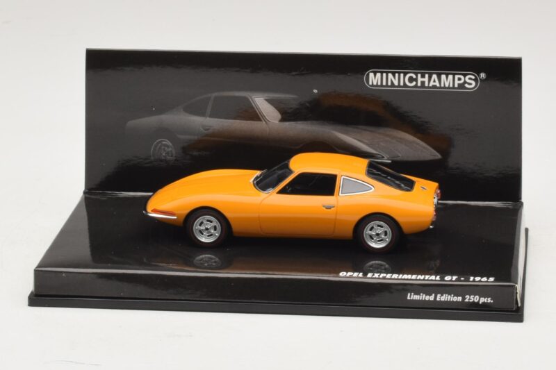 Opel Experimental GT Oranžový Minichamps 1:43 437045021 Kov