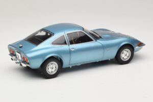Opel GT Blue Metallic Minichamps 1:18 180049030 Kov – obrázek 3 z 8