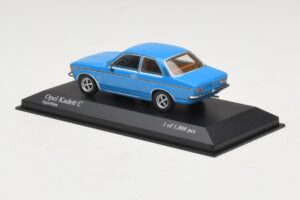 Opel Kadett C Modrý Minichamps 1:43 400048101 Kov – obrázek 3 z 4