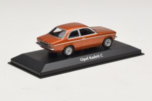 Opel Kadett C Bronzový Metalický Maxichamps 1:43 940045600 Kov – obrázek 2 z 4