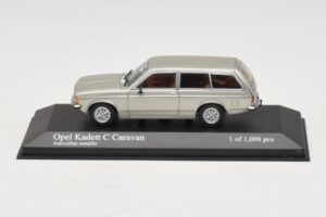 Opel Kadett C Caravan Silver Metallic Minichamps 1:43 400048111 Kov