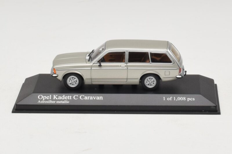Opel Kadett C Caravan Silver Metallic Minichamps 1:43 400048111 Kov