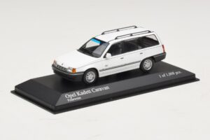 Opel Kadett E Caravan Bílý Minichamps 1:43 400045911 Kov – obrázek 2 z 4