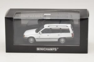 Opel Kadett E Caravan Bílý Minichamps 1:43 400045911 Kov – obrázek 4 z 4