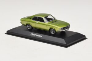 Opel Manta A Zelený Metalický Maxichamps 1:43 940045501 Kov – obrázek 3 z 4