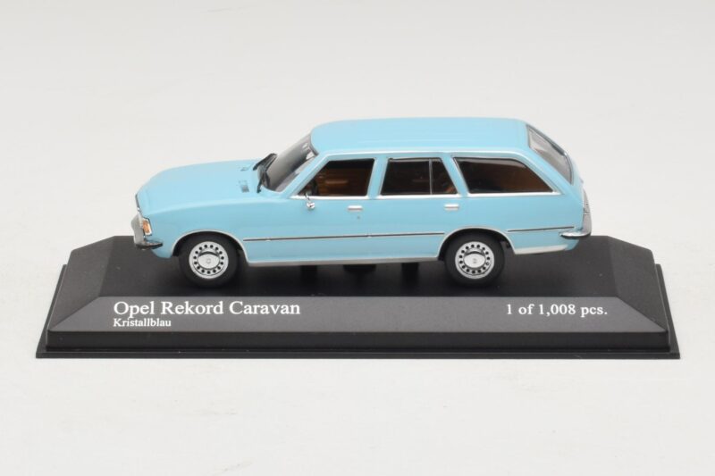 Opel Rekord D Caravan Světle Modrý Minichamps 1:43 400044014 Kov
