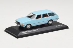 Opel Rekord D Caravan Světle Modrý Minichamps 1:43 400044014 Kov – obrázek 2 z 4