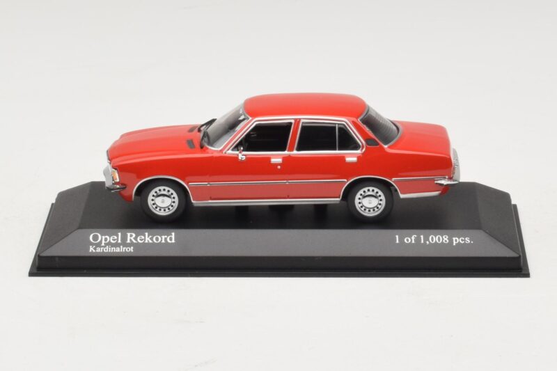 Opel Rekord D Červený Minichamps 1:43 400044004 Kov