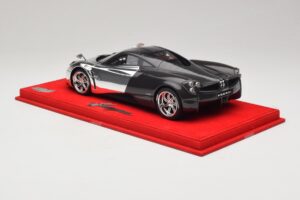Pagani Huayra Chrome Silver Jedinečný Kus BBR 1:18 P1873CM Pryskyřice – obrázek 5 z 7
