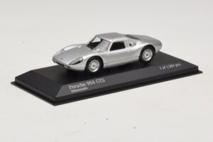 Porsche 904 GTS Stříbrný Minichamps 1:43 400065721 Kov – obrázek 2 z 4