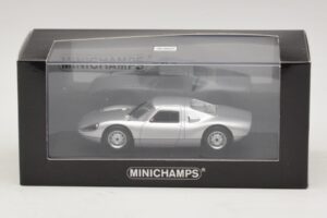 Porsche 904 GTS Stříbrný Minichamps 1:43 400065721 Kov – obrázek 4 z 4