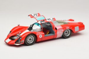 Porsche 906 LH Squadra Tartaruga #40 D. Spoerry / R. Steinemann 12 Hours of Sebring 1967 Minichamps 1:18 100676140 Kov – obrázek 2 z 8
