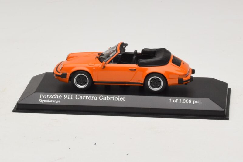 Porsche 911 930 Carrera Cabriolet Oranžová Minichamps 1:43 Porsche 911 930 Carrera Cabriolet Oranžová Minichamps 1:43 430062038 Kov