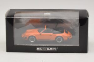 Porsche 911 930 Carrera Cabriolet Oranžová Minichamps 1:43 430062038 Kov – obrázek 4 z 4