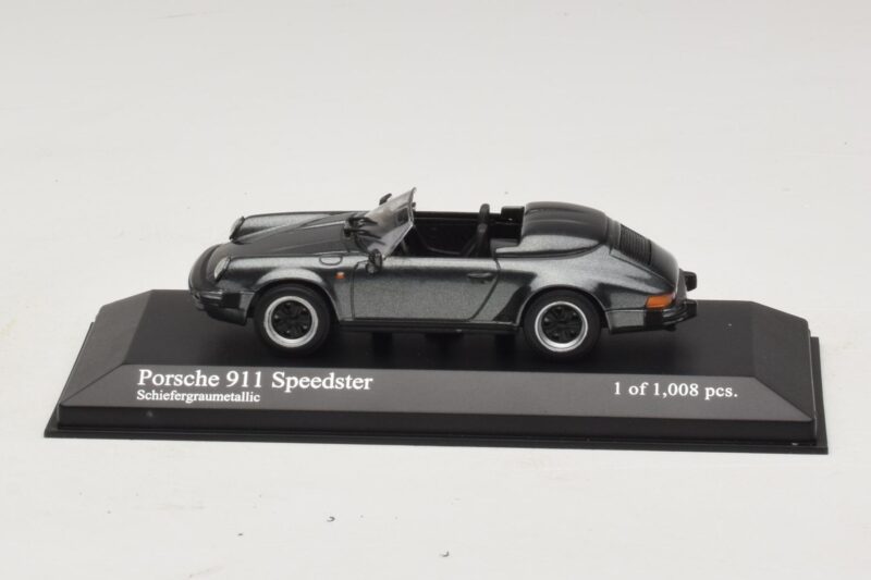 Porsche 911 930 Speedster Šedá Metalíza Minichamps 1:43 Porsche 911 930 Speedster Šedá Metalíza Minichamps 1:43 430066135 Kov