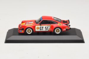 Porsche 911 934 #51 T. Hezemans Winner Nurburgring 1976 Minichamps 1:43 400766451 Kov