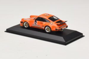 Porsche 911 934 Jagermeister #12 H. Kelleners DRM Nurburgring 1976 Minichamps 1:43 400766412 Kov – obrázek 3 z 4