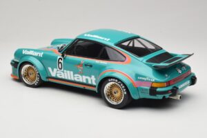 Porsche 911 934 Vaillant #6 T. Hezemans Winner DRM Norisring 1976 Minichamps 1:12 125766406 Kov – obrázek 5 z 6