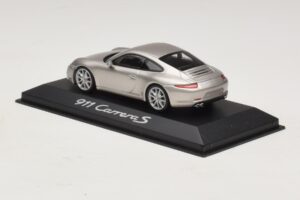 Porsche 911 991 Carrera S Stříbrná Metalíza Minichamps 1:43 WAP0200130C Kov – obrázek 3 z 4