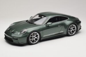 Porsche 911 992 S/T Malachite Green Metallic Norev 1:12 Porsche 911 992 S/T Malachite Green Metallic Norev 1:12 127552 Kov
