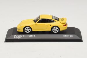 Porsche 911 993 Turbo S Žlutý Minichamps 1:43 430069270 Kov