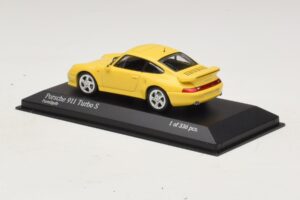 Porsche 911 993 Turbo S Žlutý Minichamps 1:43 430069270 Kov – obrázek 3 z 4