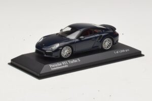 Porsche 911 996 Modrá Metalíza Minichamps 1:43 400061180 Kov – obrázek 2 z 4