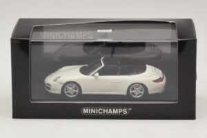 Porsche 911 997 Carrera 4S Kabriolet Bílý Minichamps 1:43 400066431 Kov – obrázek 4 z 4