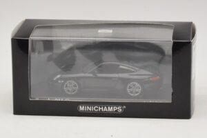 Porsche 911 997 Carrera Black Edition Minichamps 1:43 400066425 Kov – obrázek 4 z 4