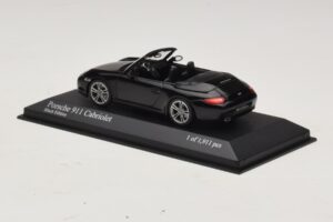 Porsche 911 997 Carrera Kabriolet Black Edition Minichamps 1:43 400066434 Kov – obrázek 3 z 4