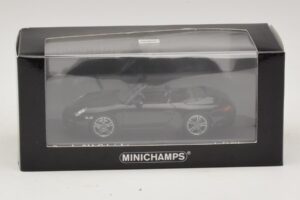 Porsche 911 997 Carrera Kabriolet Black Edition Minichamps 1:43 400066434 Kov – obrázek 4 z 4
