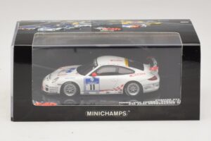 Porsche 911 997 GT3 RS #11 24 Hours Nurburgring 2010 Minichamps 1:43 437106711 Kov – obrázek 4 z 5
