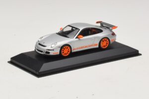 Porsche 911 997 GT3 RS Stříbrný Oranžový Minichamps 1:43 403066013 Kov – obrázek 2 z 4