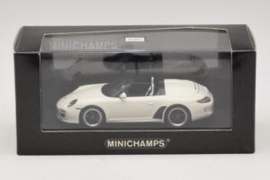 Porsche 911 997 Speedster Bílý Minichamps 1:43 400069531 Kov – obrázek 4 z 4