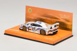 Porsche 911 GT1 #25 B. Wollek / T. Boutsen / H-J. Stuck 24 Hours of Le Mans 1996 Minichamps 1:43 403966625 Kov – obrázek 3 z 5