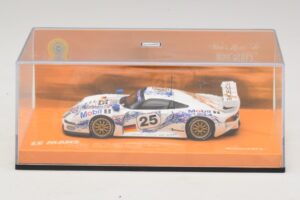 Porsche 911 GT1 #25 B. Wollek / T. Boutsen / H-J. Stuck 24 Hours of Le Mans 1996 Minichamps 1:43 403966625 Kov – obrázek 4 z 5