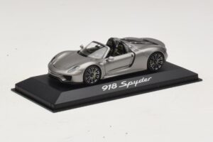 Porsche 918 Spyder Šedá Metalíza Minichamps 1:43 WAP0201000E Kov – obrázek 2 z 4