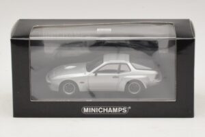 Porsche 924 Carrera GT Stříbrný Minichamps 1:43 400066121 Kov – obrázek 4 z 4