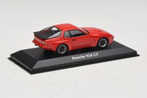 Porsche 924 GT Červený Maxichamps 1:43 940066120 Kov – obrázek 2 z 4