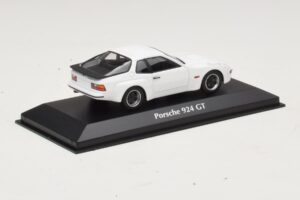 Porsche 924 GT Bílý Maxichamps 1:43 940066121 Kov – obrázek 2 z 4