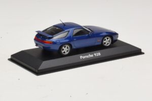 Porsche 928 Modrá Metalíza Maxichamps 1:43 940068101 Kov – obrázek 2 z 4