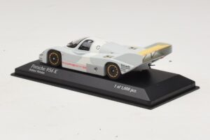 Porsche 956K Rollout Version 1982 Minichamps 1:43 400826799 Kov – obrázek 3 z 4