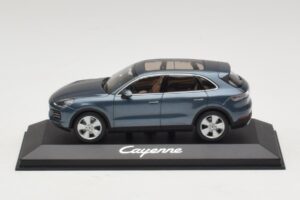 Porsche Cayenne E3 Blue Metallic Minichamps 1:43 WAP0203110J Kov