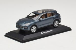 Porsche Cayenne E3 Blue Metallic Minichamps 1:43 WAP0203110J Kov – obrázek 2 z 4