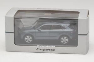 Porsche Cayenne E3 Blue Metallic Minichamps 1:43 WAP0203110J Kov – obrázek 4 z 4