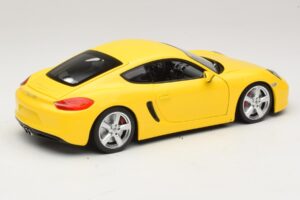 Porsche Cayman 981 Žlutý Minichamps 1:18 110062220 Kov – obrázek 3 z 8