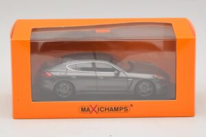 Porsche Panamera 970 Turbo Šedá Metalíza Maxichamps 1:43 940062371 Kov – obrázek 4 z 4