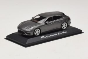 Porsche Panamera 971 Turbo Šedá Metalíza Minichamps 1:43 WAP0207610H Kov – obrázek 2 z 4