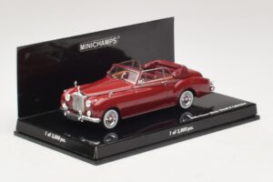 Rolls-Royce Silver Cloud II Kabriolet Červený Minichamps 1:43 436134930 Kov – obrázek 2 z 4