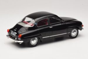 Saab 96 V4 Černý MCG 1:18 MCG18063 Kov – obrázek 2 z 6